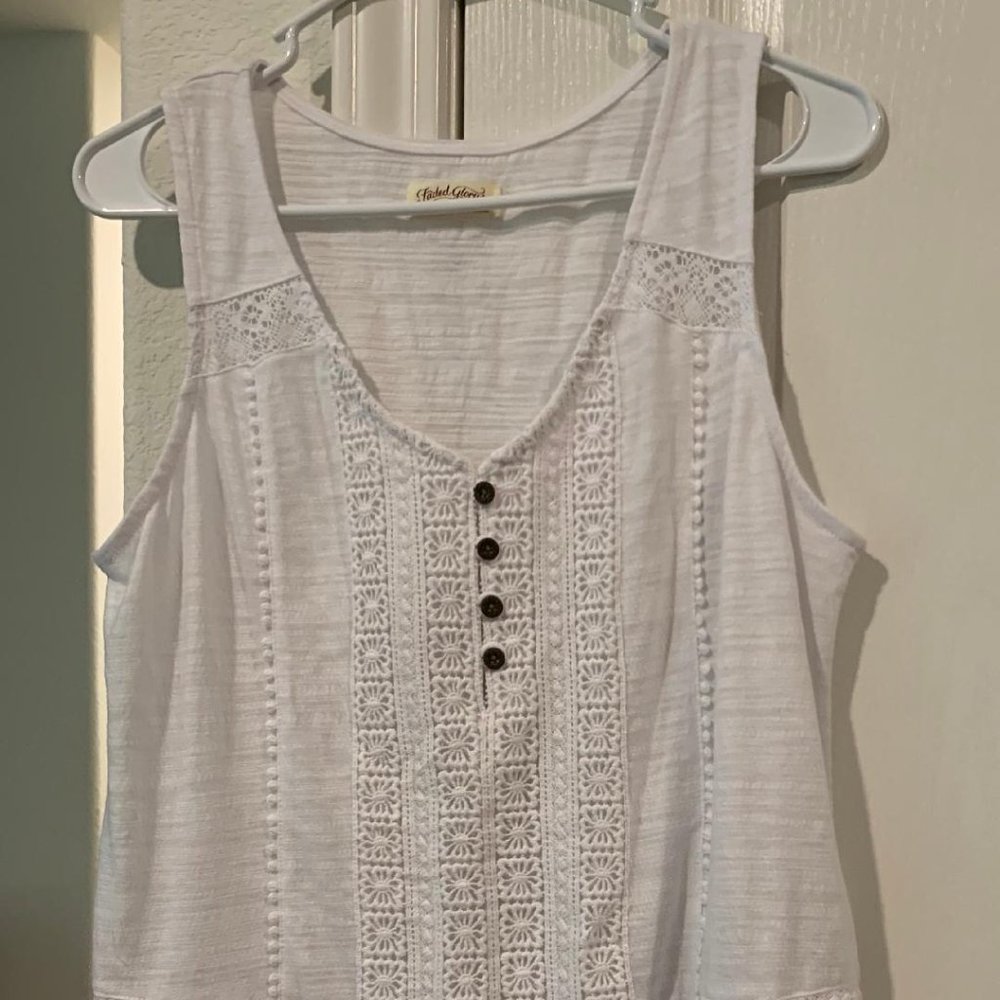 Faded Glory Sleeveless Shirt